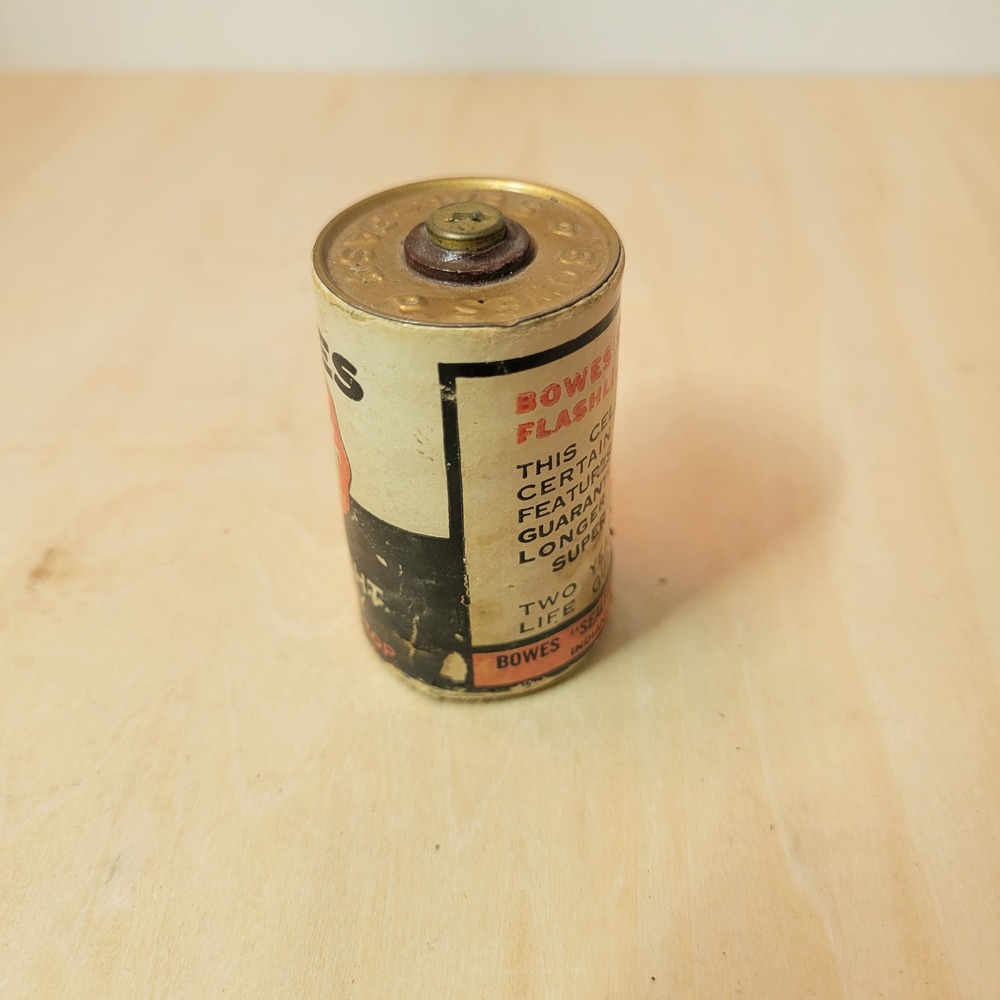 Vintage Bowes Seal Flashlight Battery Metallic Top Old Collectible Power Cell - Picture 2 of 7
